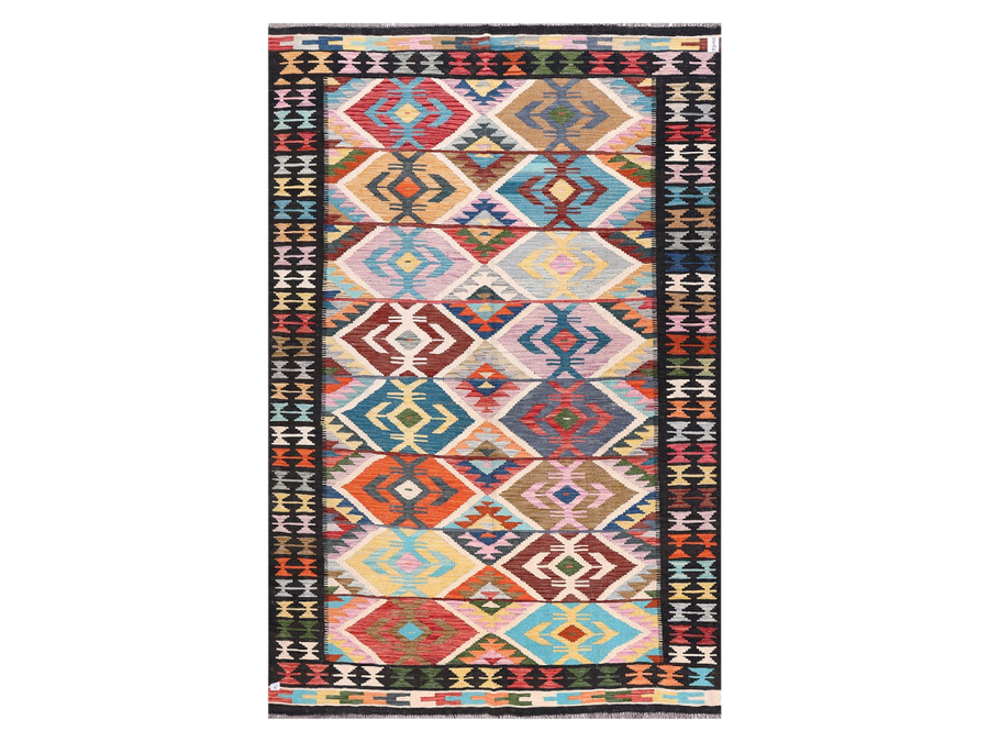 How a Maimana kilim is made