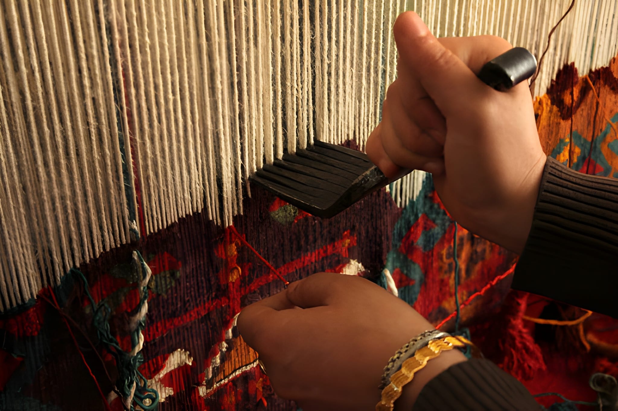 Sustainable Living: Eco-Friendly Materials in Handmade Rugs & Cushions