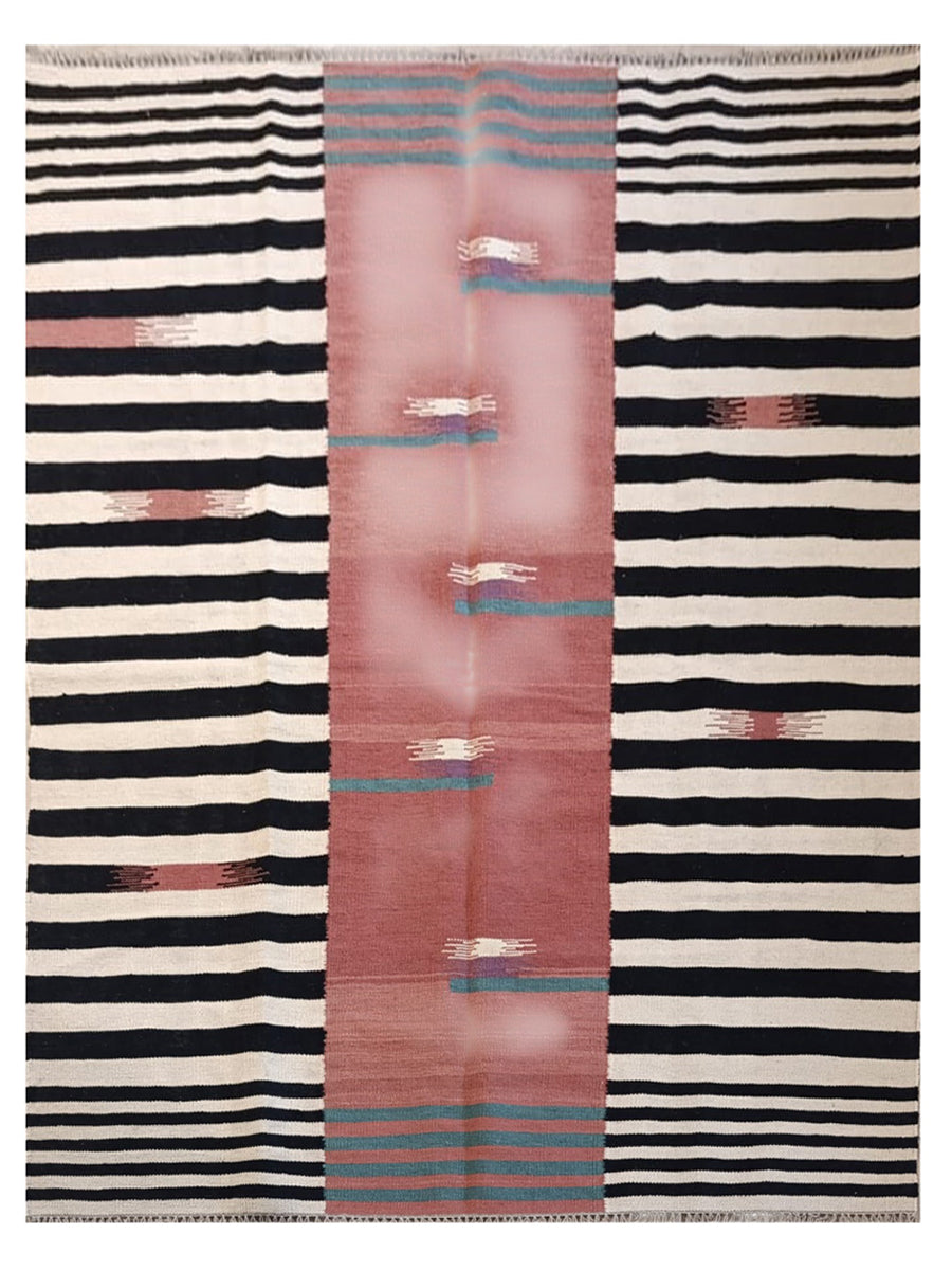 Scandinavian Kilim Rug - Size: 240 x 170 cm