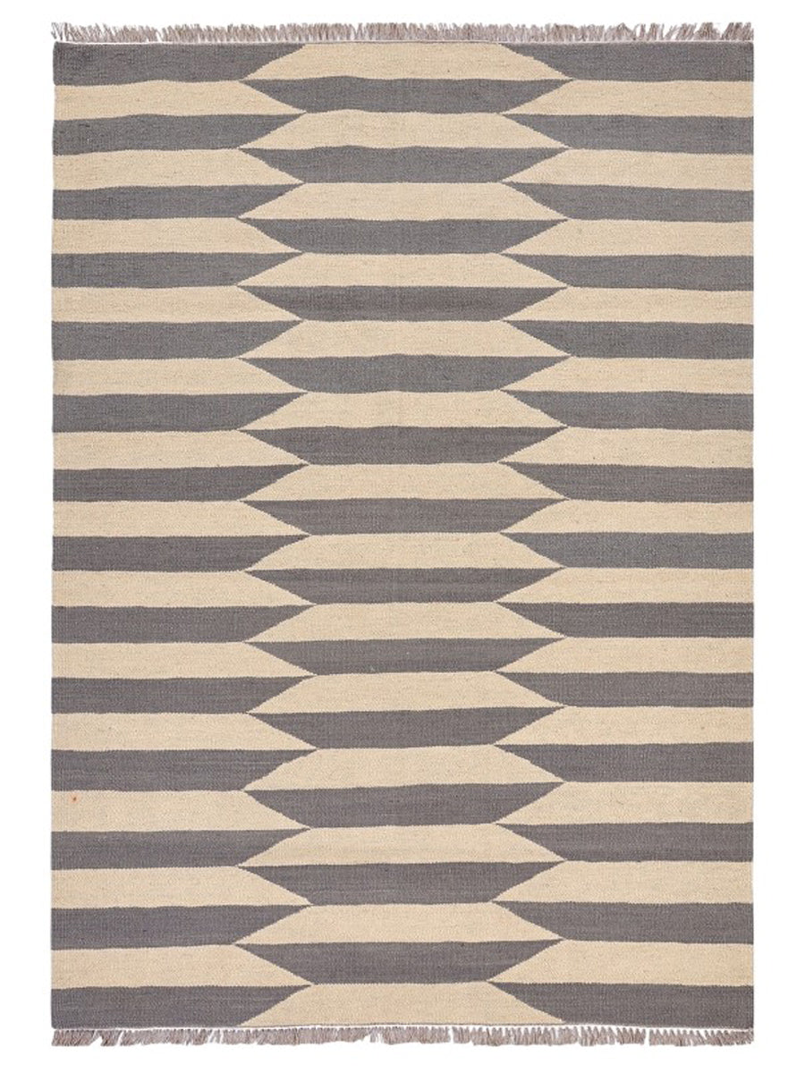 Scandinavian Kilim Rug - Size: 185 x 127 cm