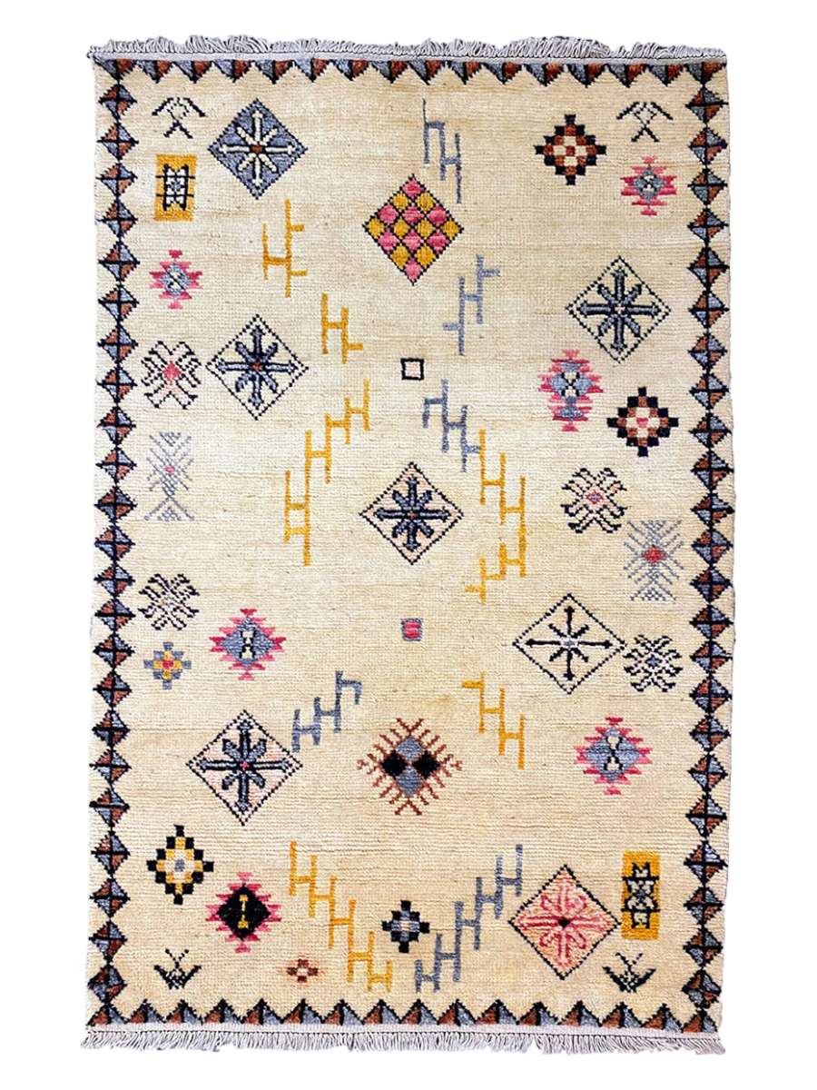 AKR221104_M-1