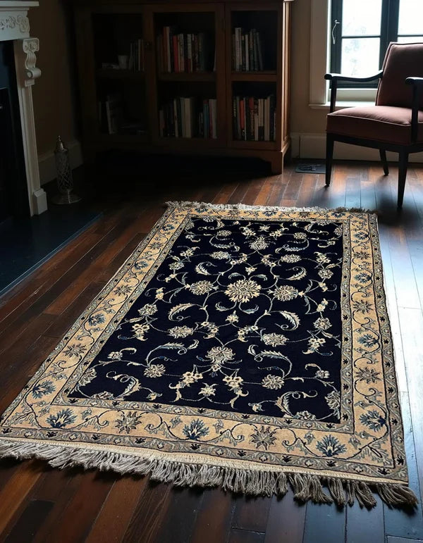 Nain Persian Vintage Hand Knotted Wool Rug - 160 x 120 cm