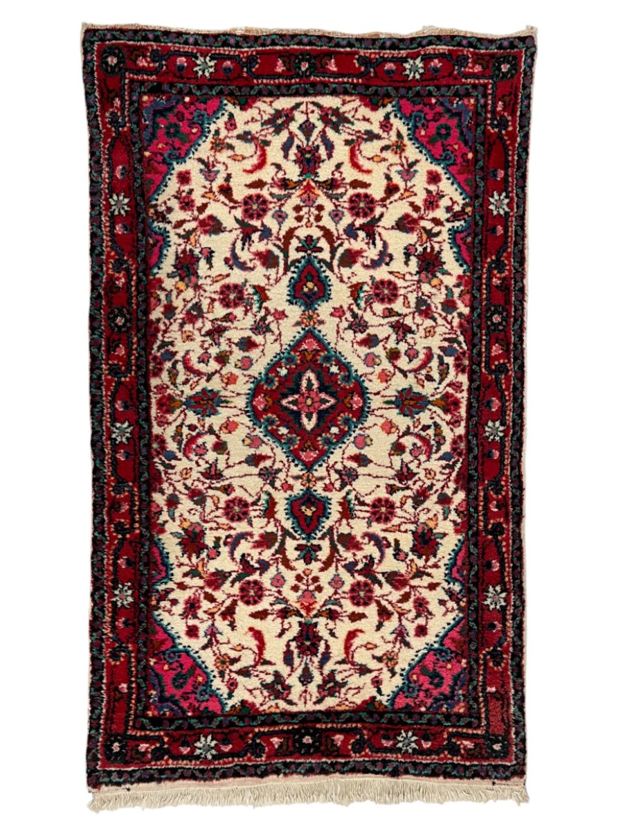 Hamadan Persian Vintage Hand Knotted Wool Rug - 135 x 80 cm