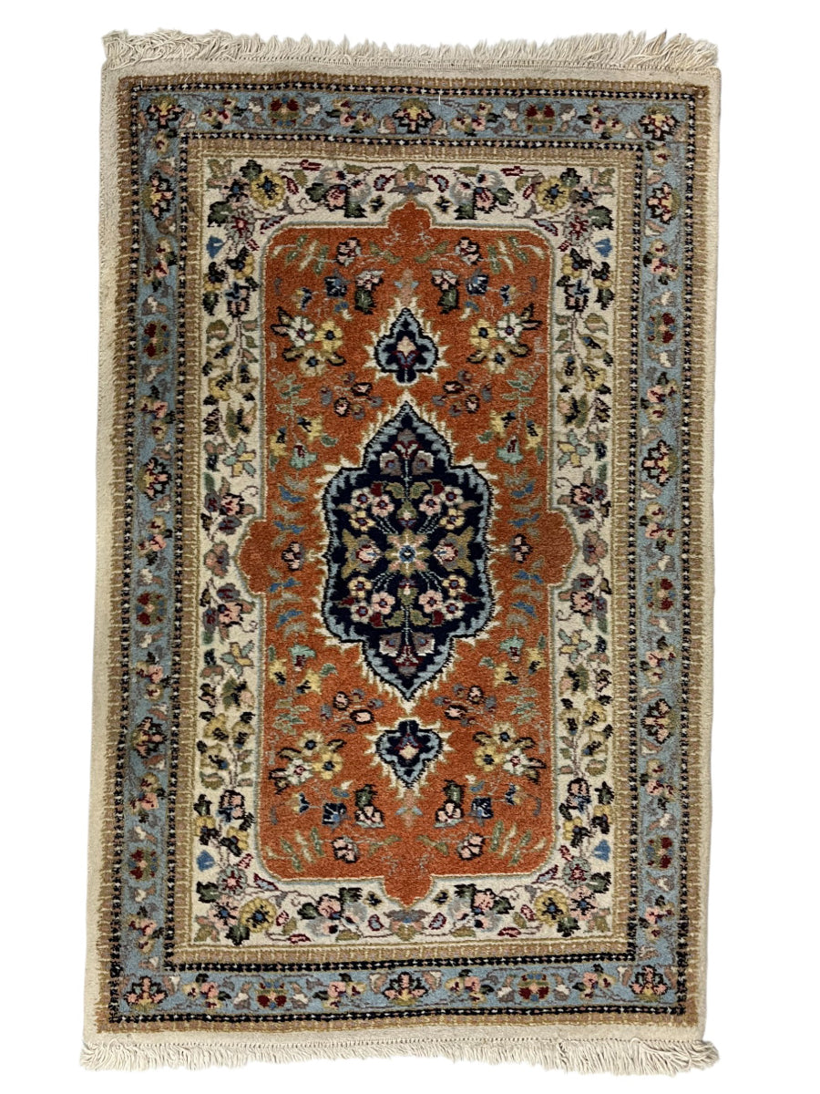Tabriz Persian Vintage Hand Knotted Wool Rug - 115 x 70 cm