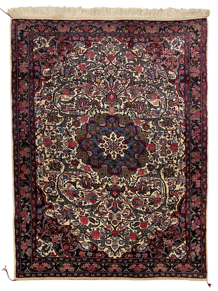 Saruk Persian Vintage Hand Knotted Wool Rug - 150 x 105 cm