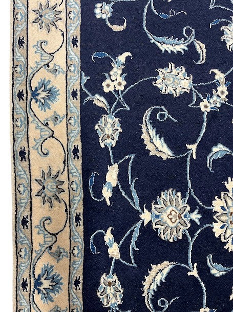 Nain Persian Vintage Hand Knotted Wool Rug - 160 x 120 cm