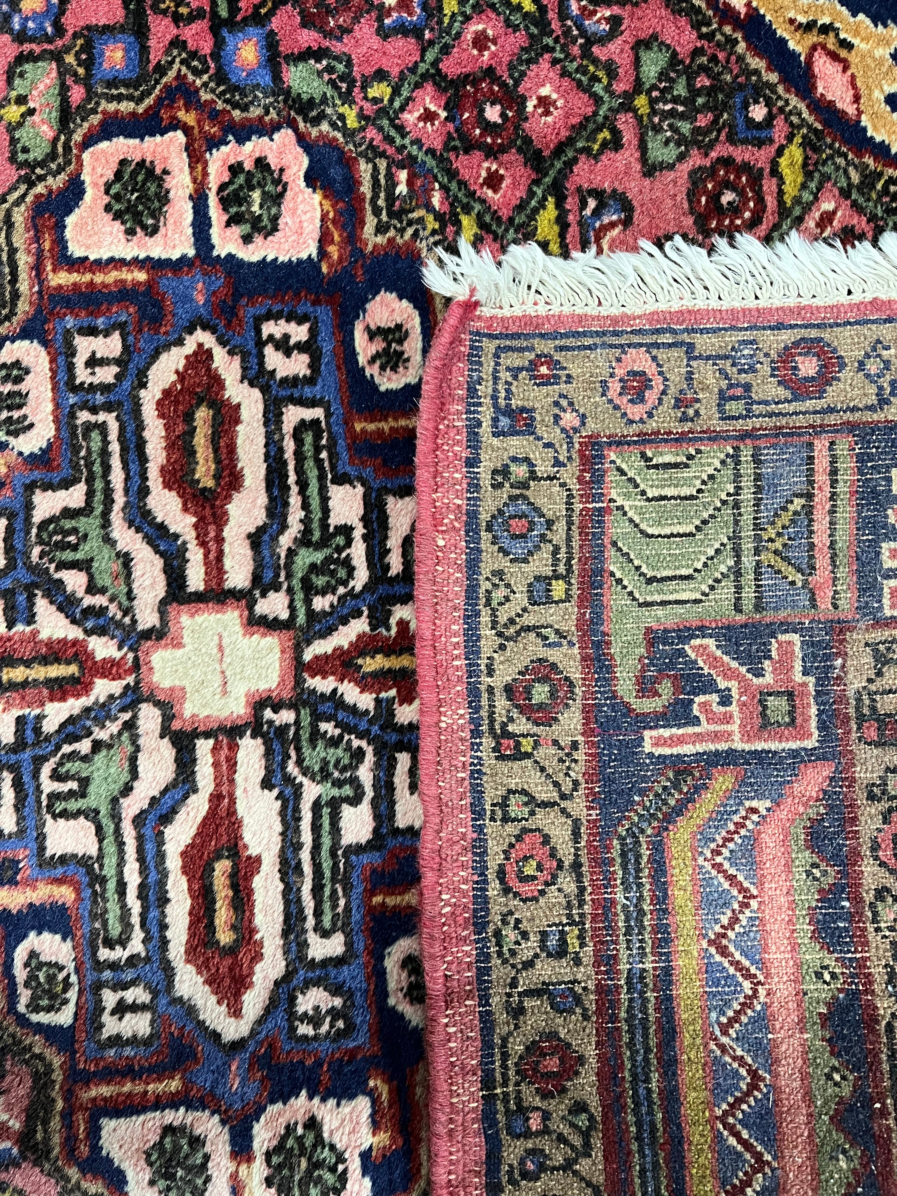 Nahavand Persian Vintage Hand Knotted Wool Rug - 150 x 100 cm