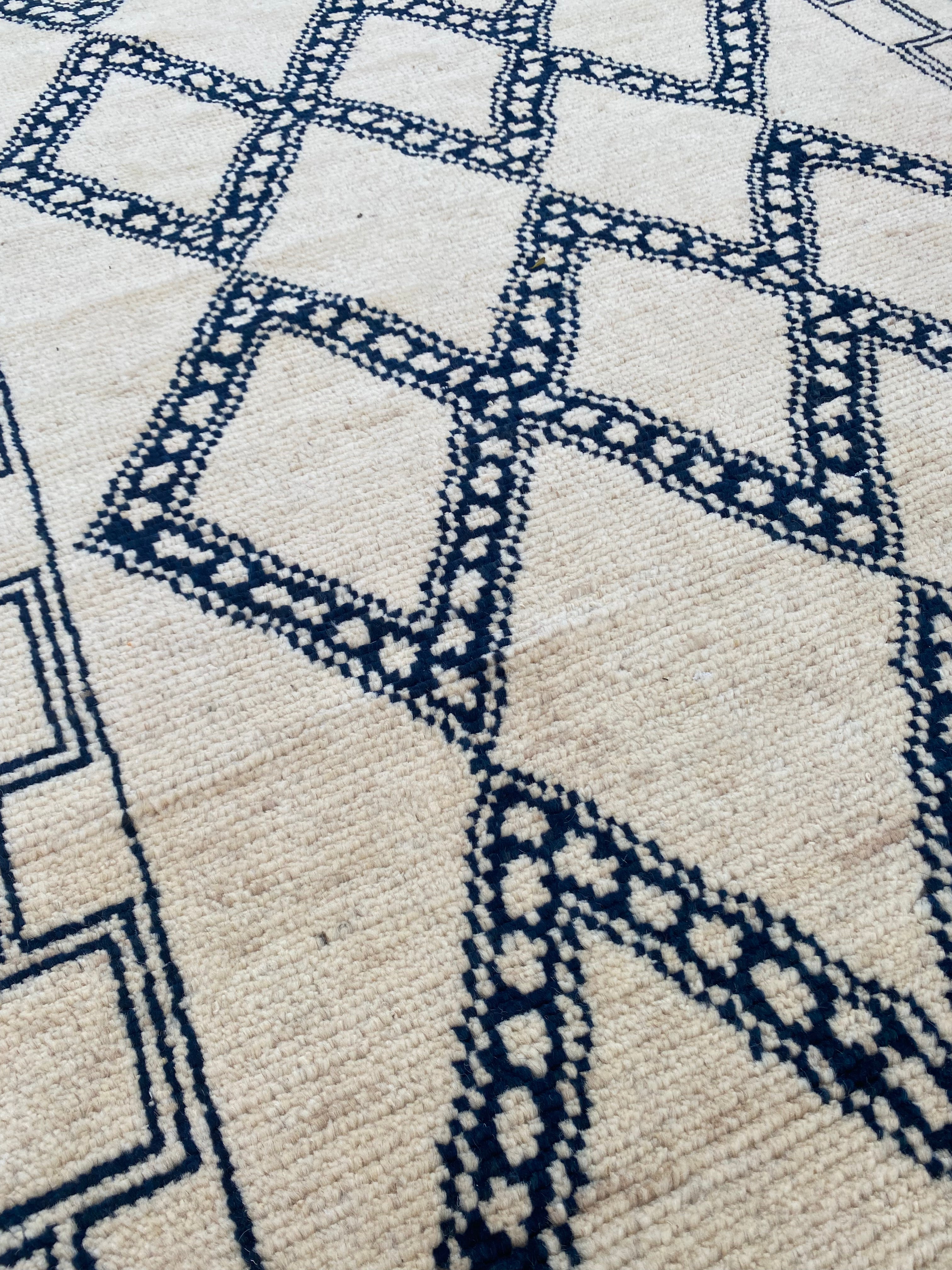 Grel Hand Knotted Rug - Size: 190 x 125 cm