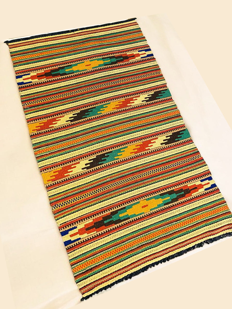 Ajeba – Größe: 4,4 x 2,2