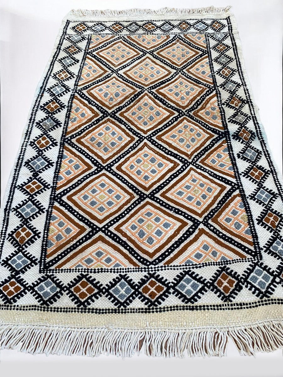 Harem - Größe: 2,6 x 1,6