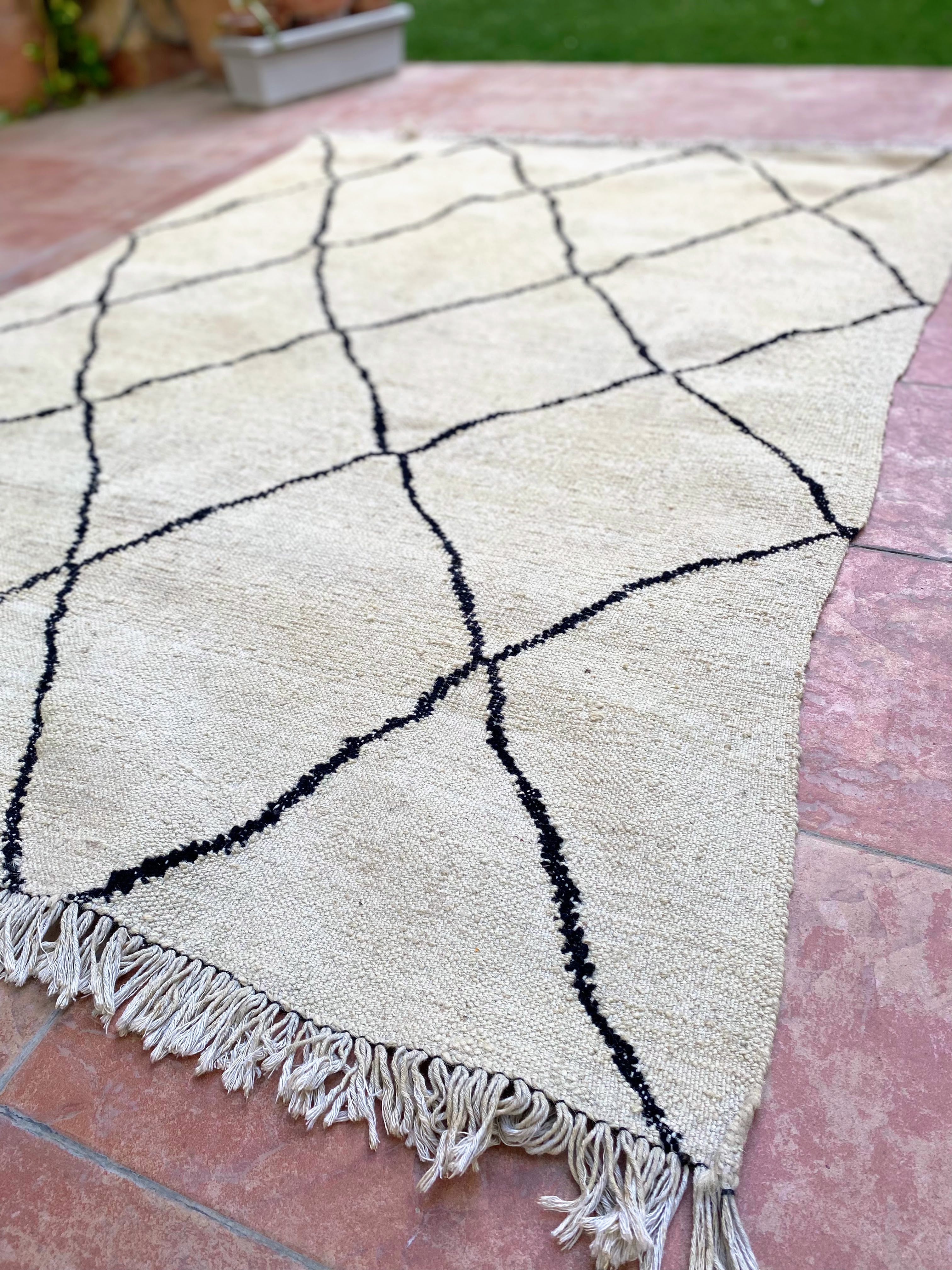 Bazaar Moroccan Rug - 177 x 129 cm