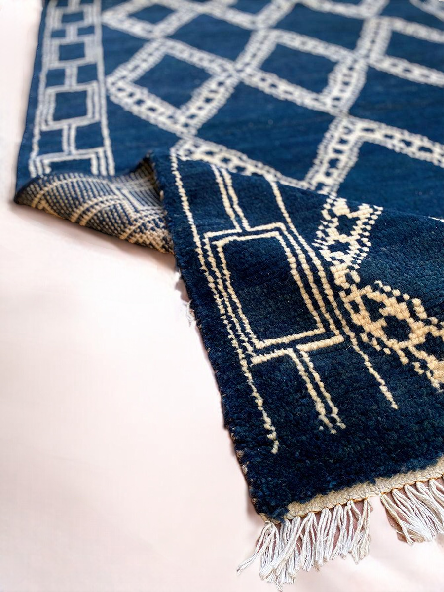 Nomad handgeknüpfter Teppich – Maßanfertigung