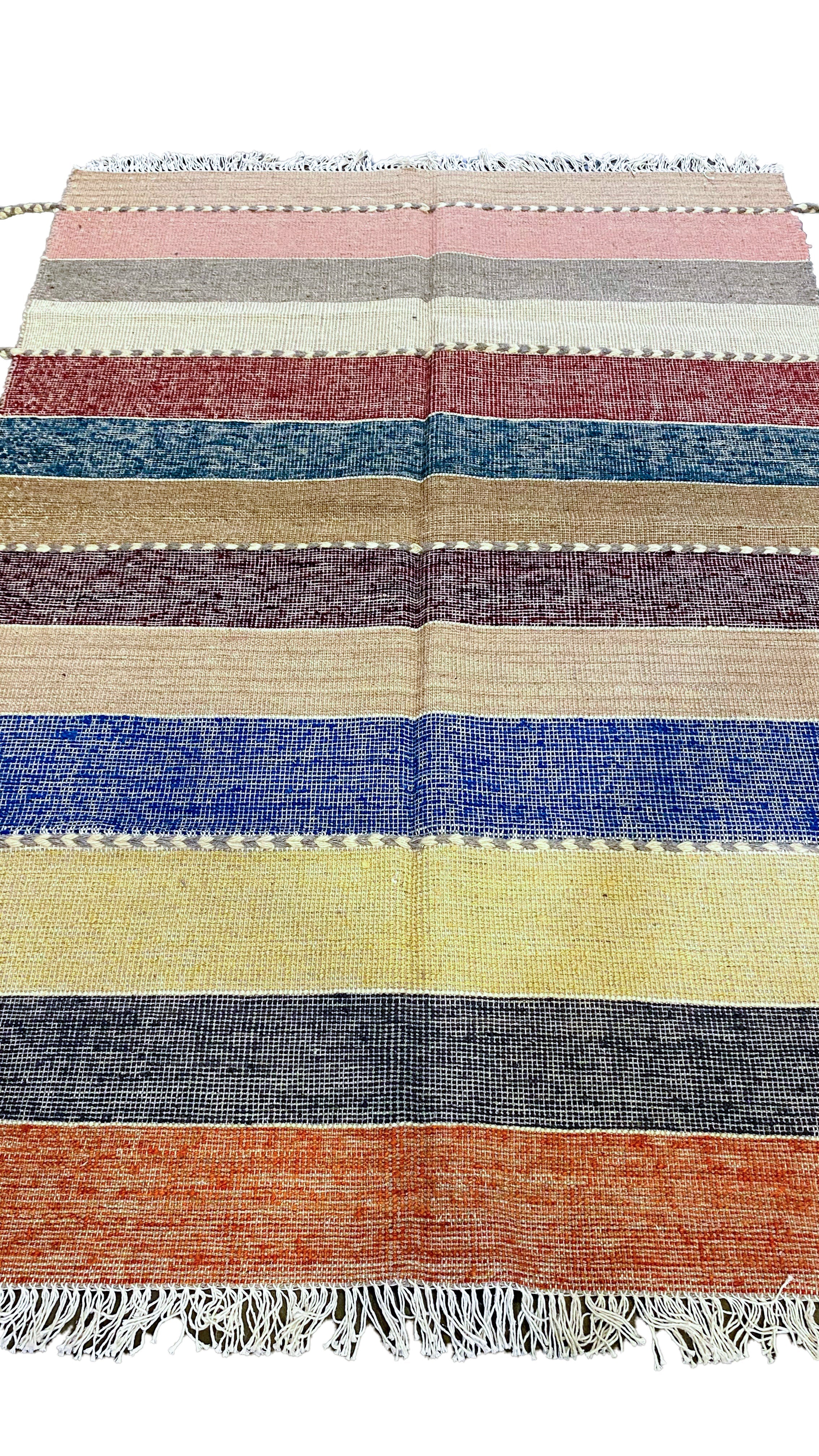 Ranina Kilim Rug - Size: 185x120 cm