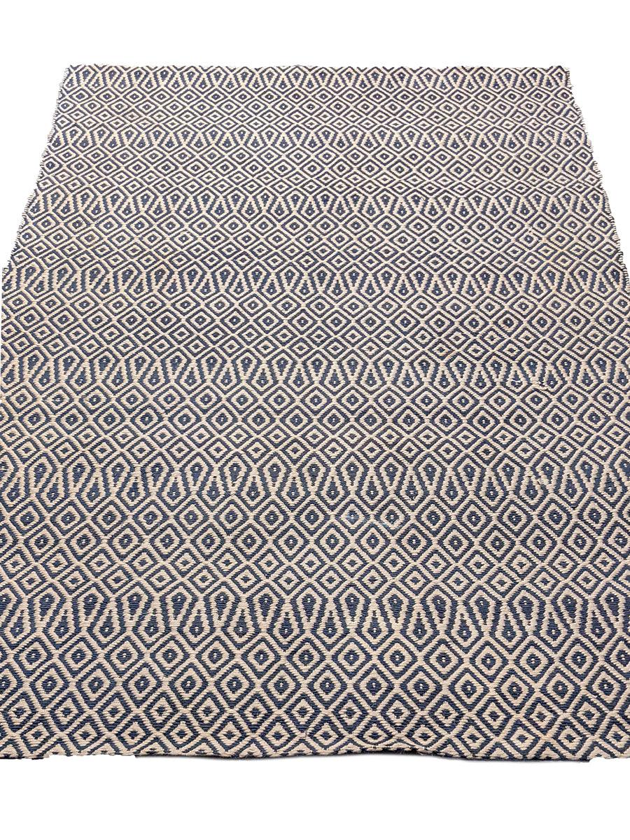 Modern Flatweave Rug - 244 × 171 cm