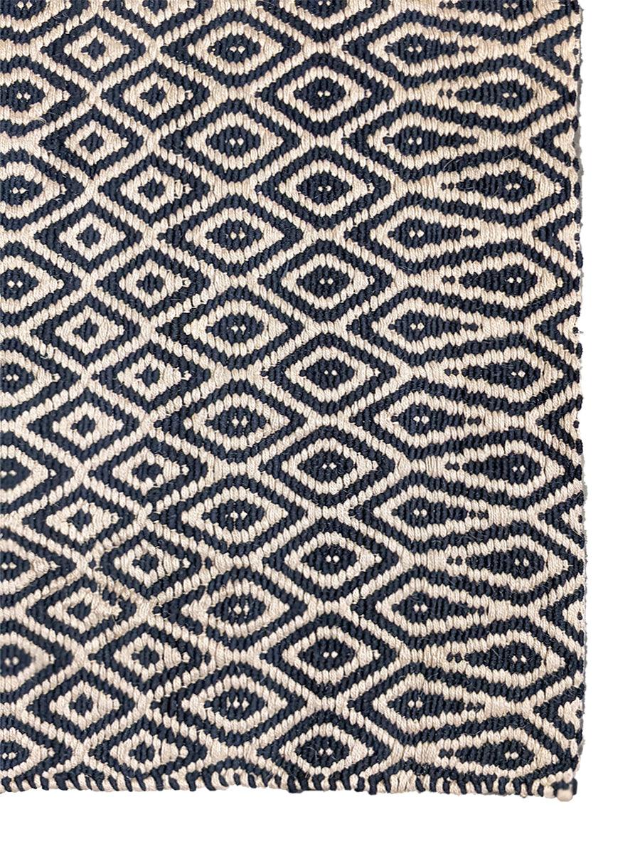 Modern Flatweave Rug - 244 × 171 cm