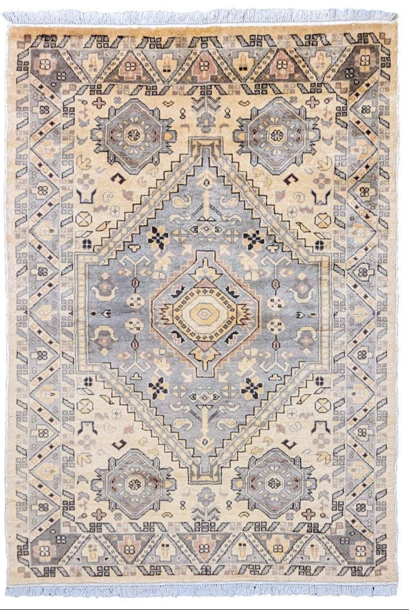 Velveton - Size: 7.11 x 4.11 - Imam Carpet Co