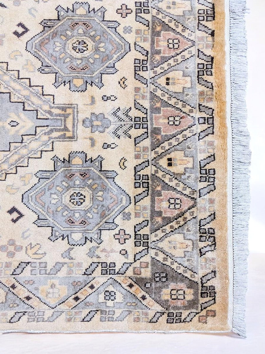 Velveton Handgeknüpfter Teppich - Auf Bestellung gefertigt