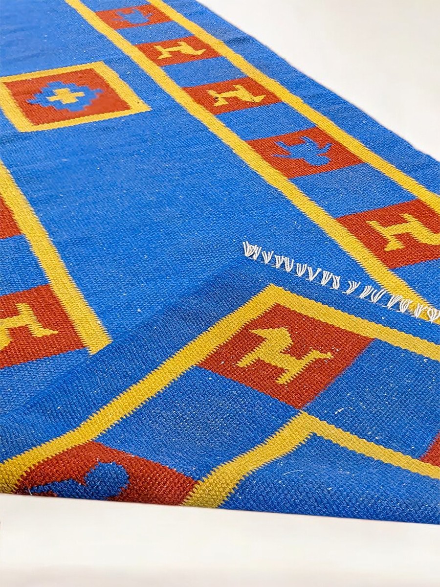 Canvas - Size: 226 x 67 cm