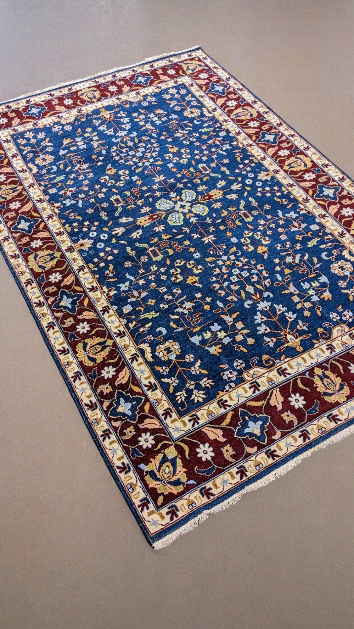 Oriental Chobi Rug - Size: 295 × 198 cm