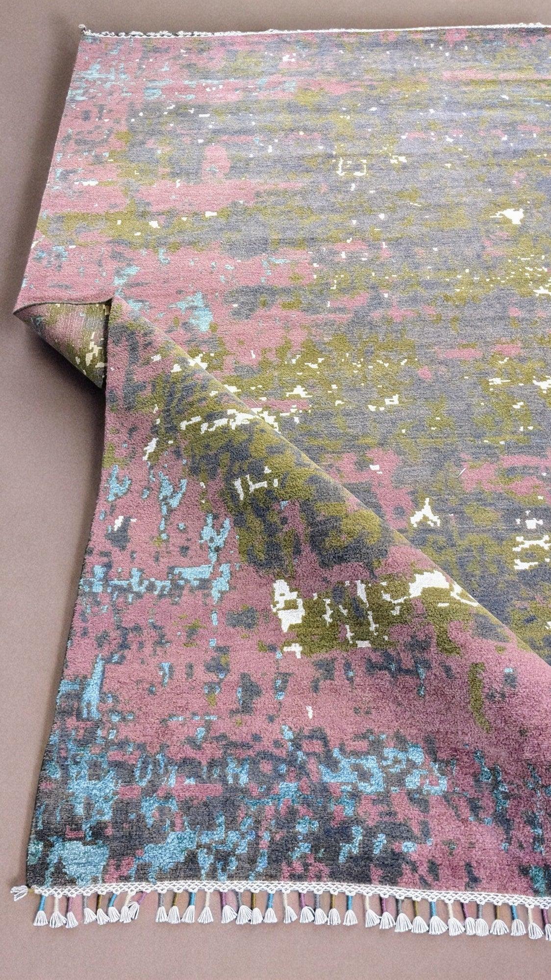 Modern Chobi Silk & Wool Rug - Size: 301 × 243 cm