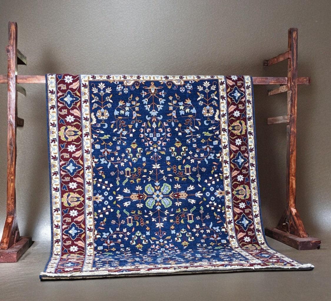 Oriental Chobi Rug - Size: 295 × 198 cm