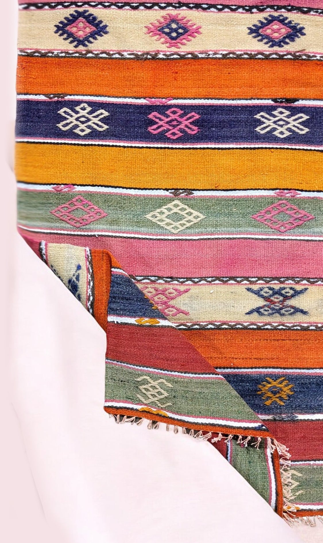 Tempest - Size: 180 x 34 cm