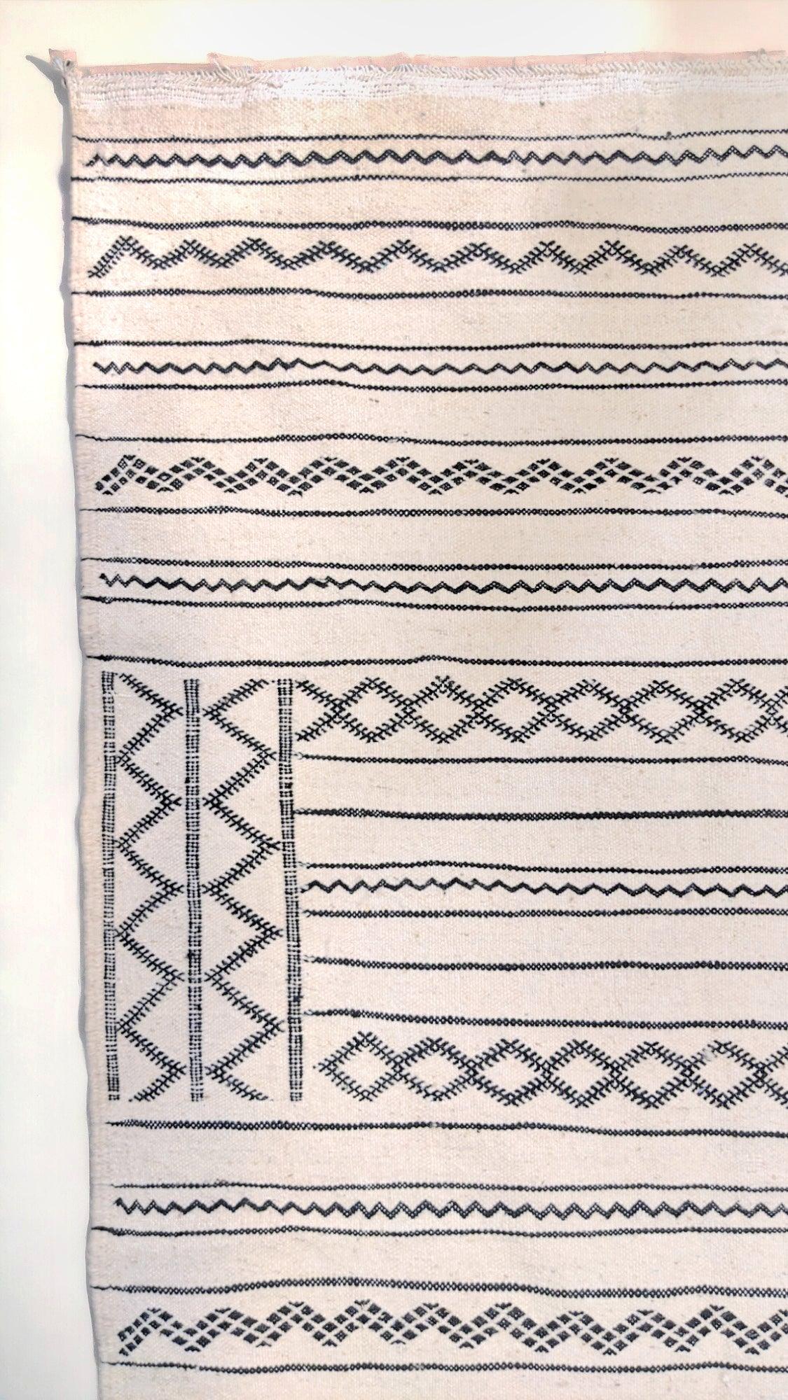 Sumak Moroccan Vintage Kilim Rug - Size: 219 × 149 cm