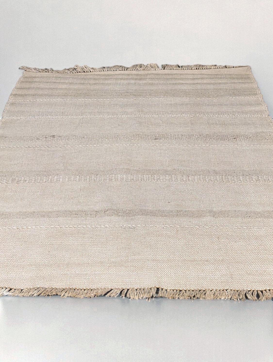 Luminary - Size: 5.9 x 4.3 - Imam Carpet Co