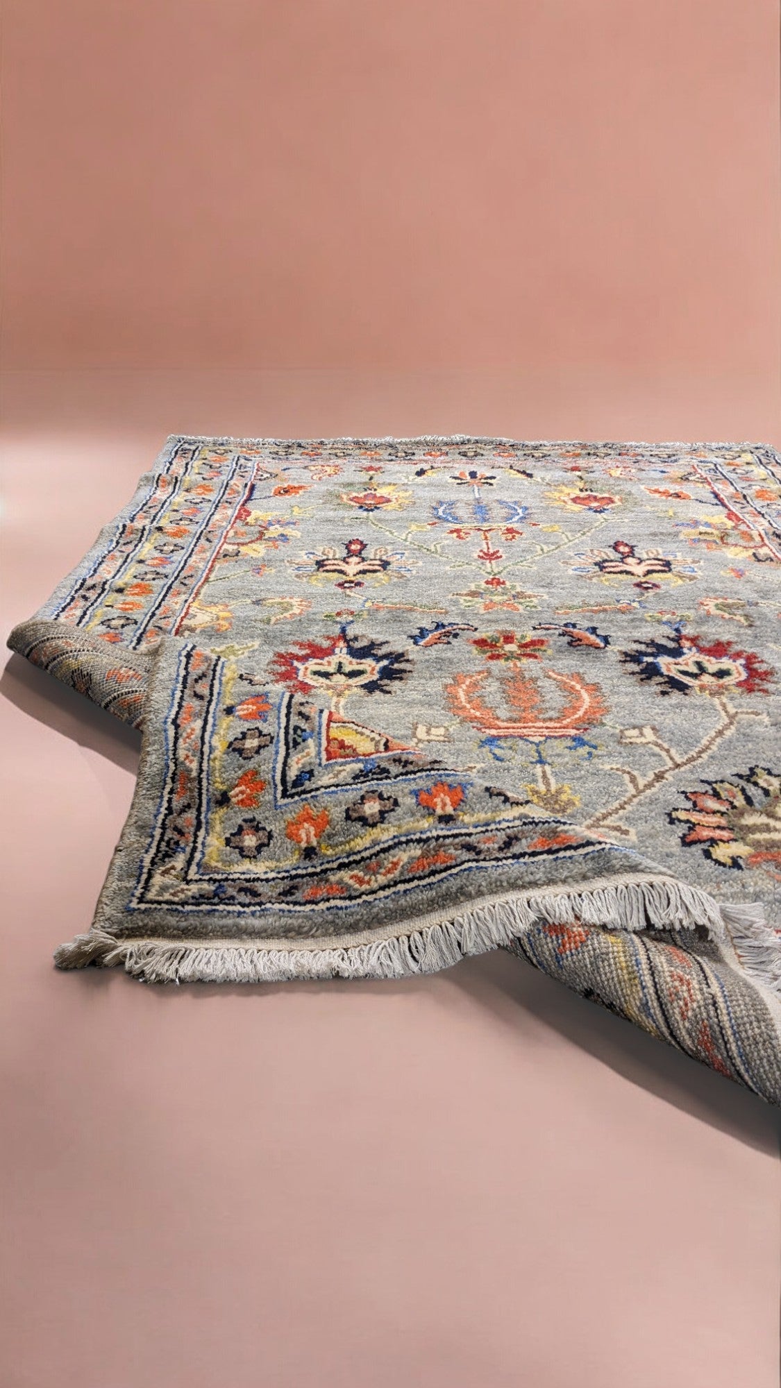 Aeva Hand Knotted Rug - 223 x 152 cm