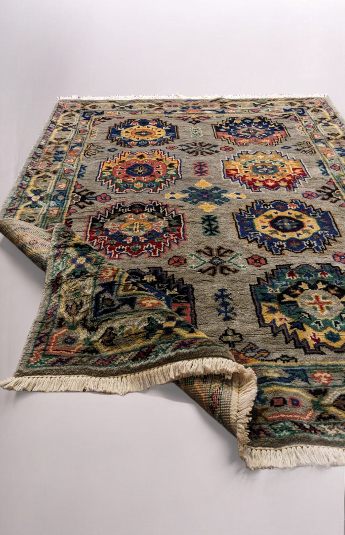 Embera handgeknüpfter Teppich – Maßanfertigung