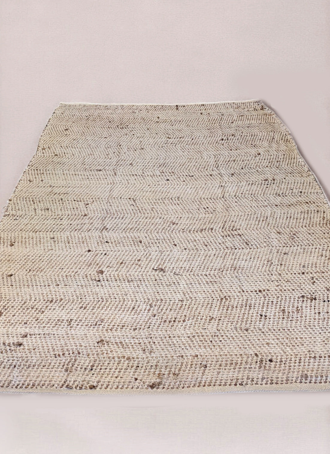 Loop Natural Jute Rug - 216 × 152 cm
