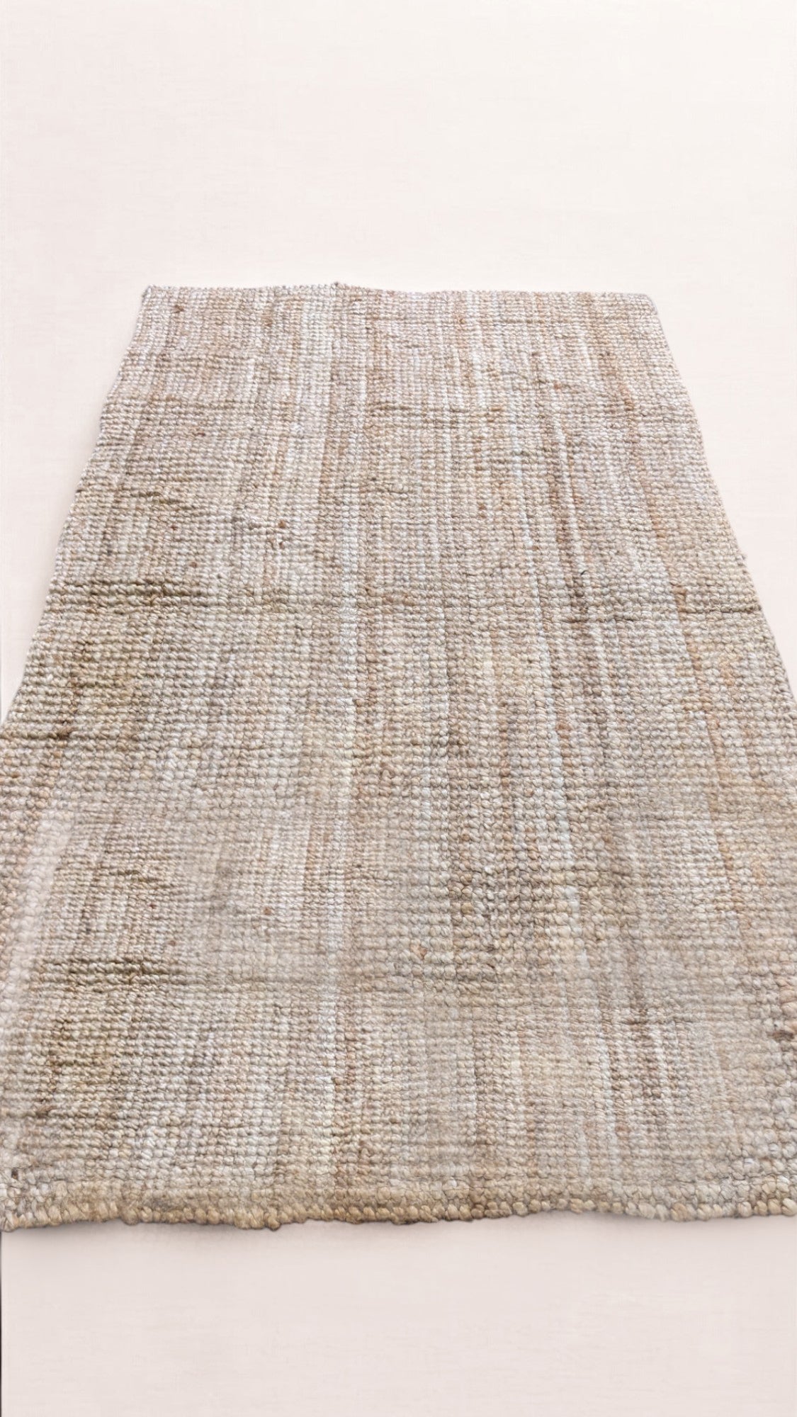 Loop Natural Jute Rug - 125 × 82 cm