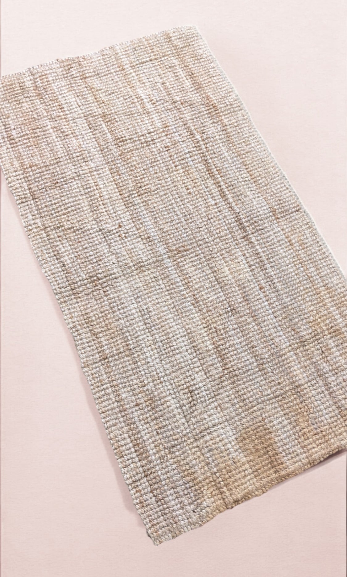 Loop Natural Jute Rug - 125 × 82 cm