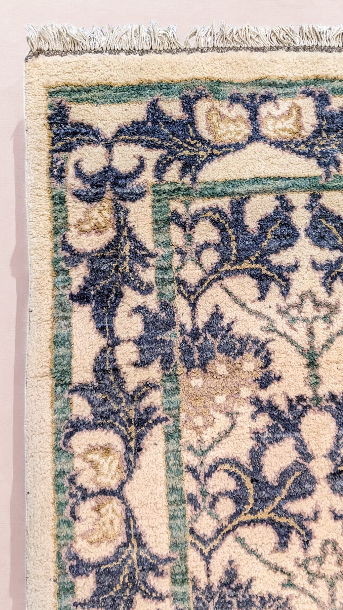 Handgeknüpfter Teppich "Serpentine" – Maßanfertigung