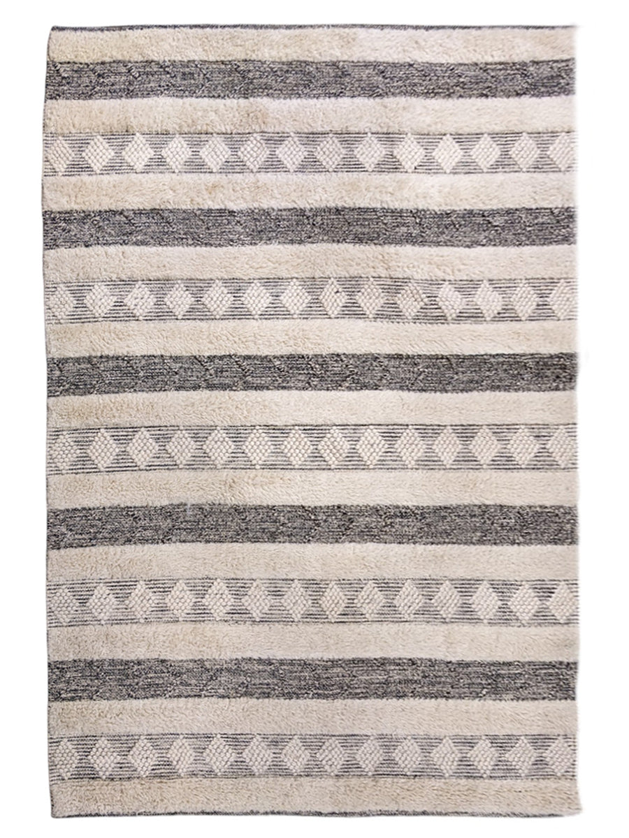 Moroccan Modern Rug - 240 × 162 cm