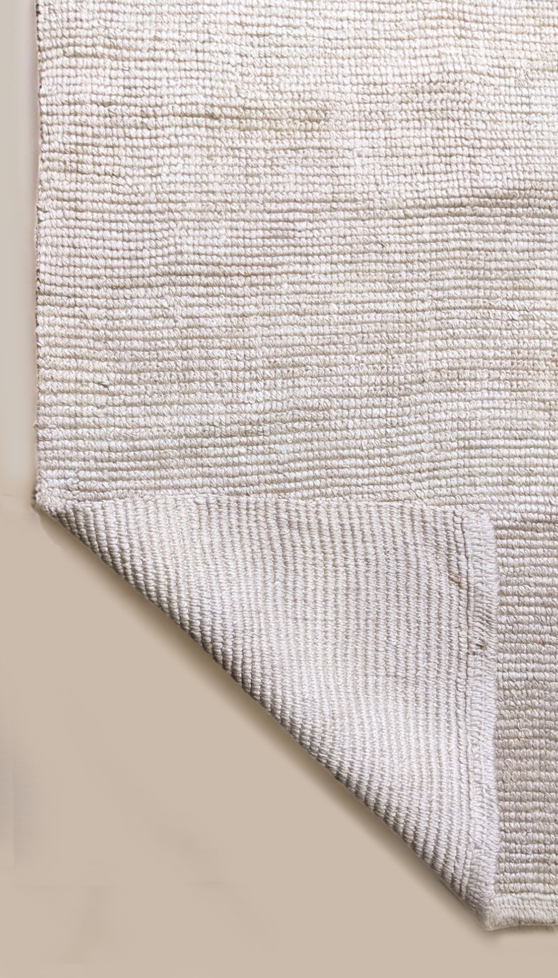 Loop Natural Jute Rug - 158 x 94 cm