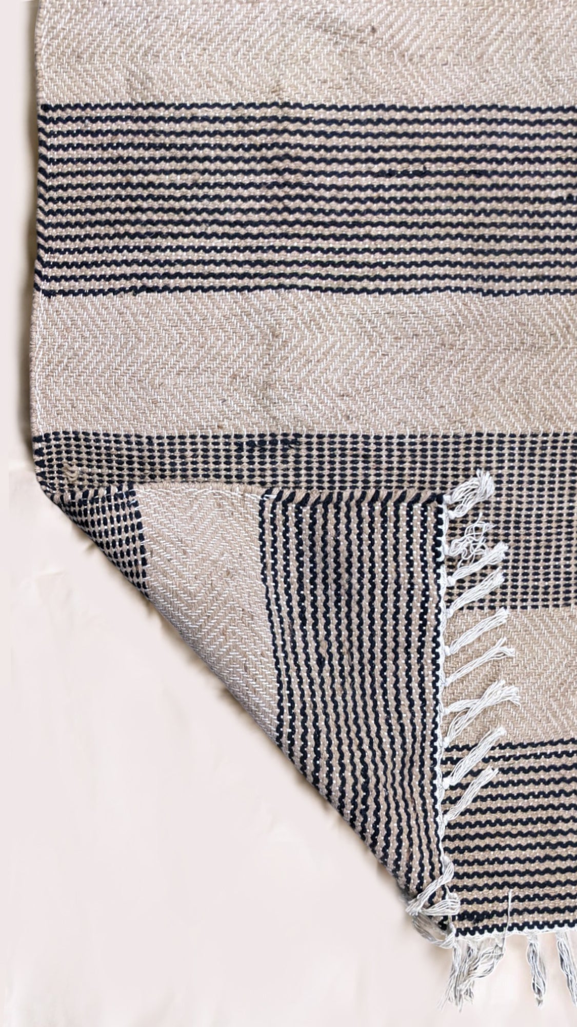 Flatweave Natural Jute Rug - 207 x 140 cm