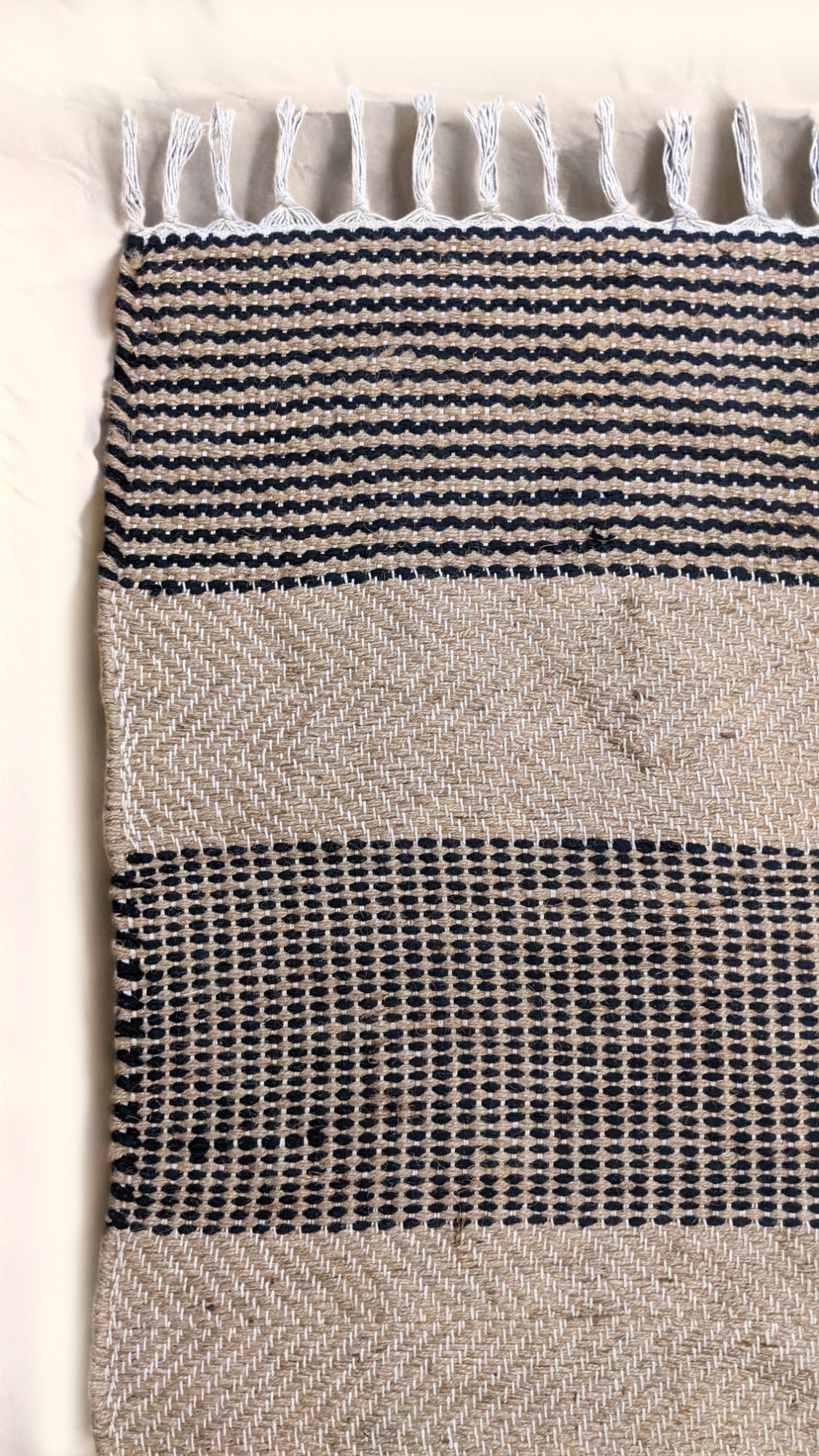 Flatweave Natural Jute Rug - 207 x 140 cm