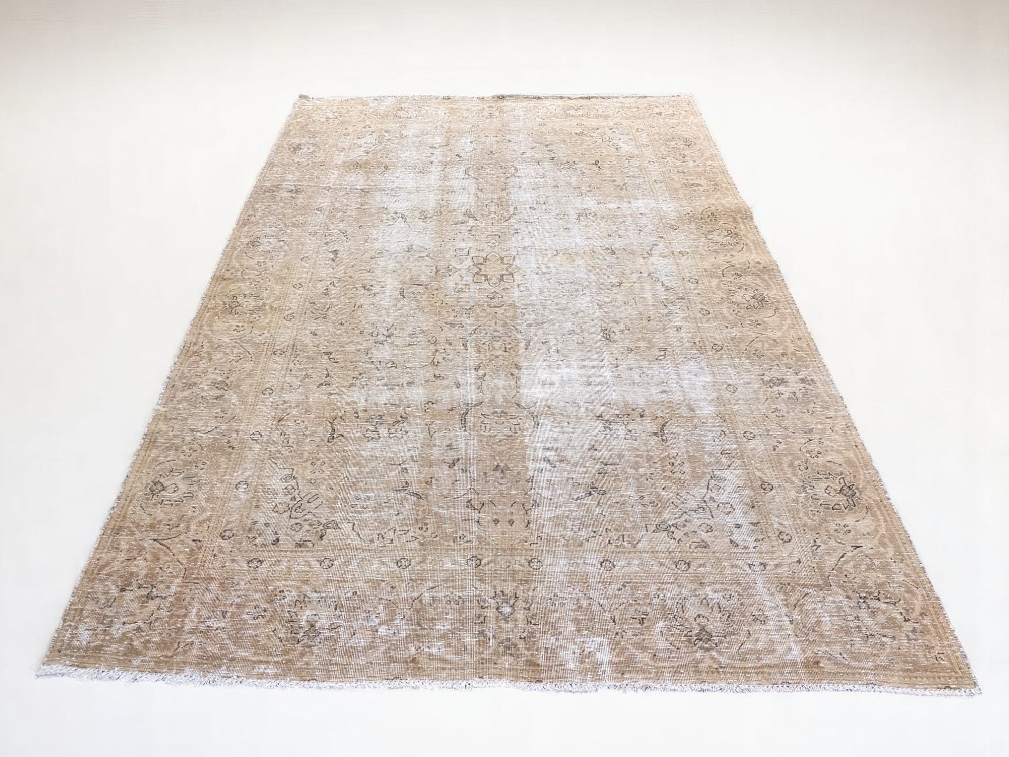Tabriz – Vintage Persian Beige & Ivory Overdyed Hand Knotted Wool Runner | 302 x 183 cm