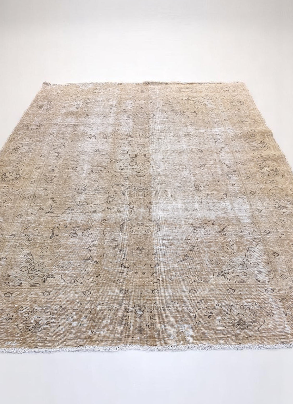 Tabriz – Vintage Persian Beige & Ivory Overdyed Hand Knotted Wool Runner | 302 x 183 cm