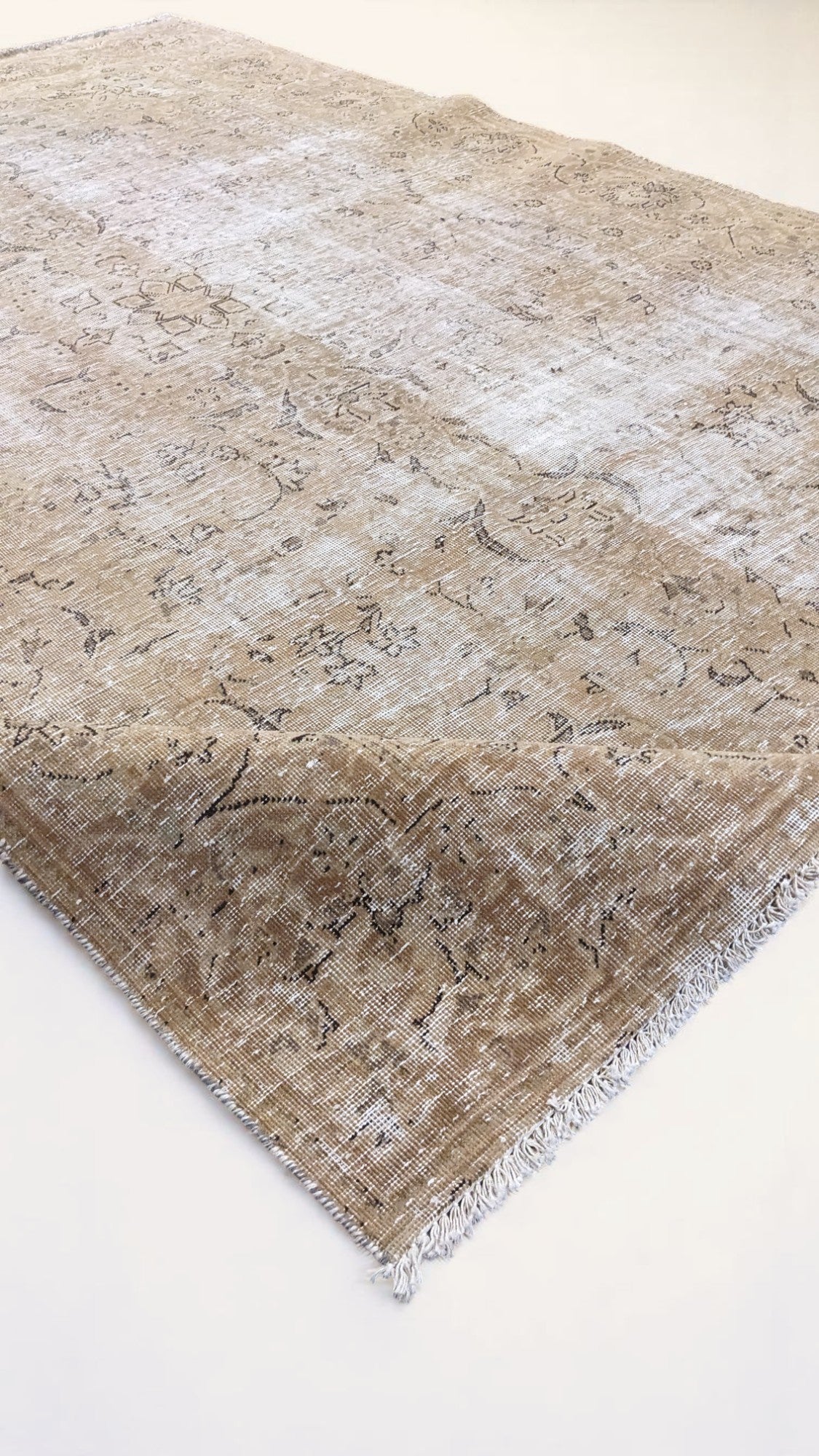 Tabriz – Vintage Persian Beige & Ivory Overdyed Hand Knotted Wool Runner | 302 x 183 cm