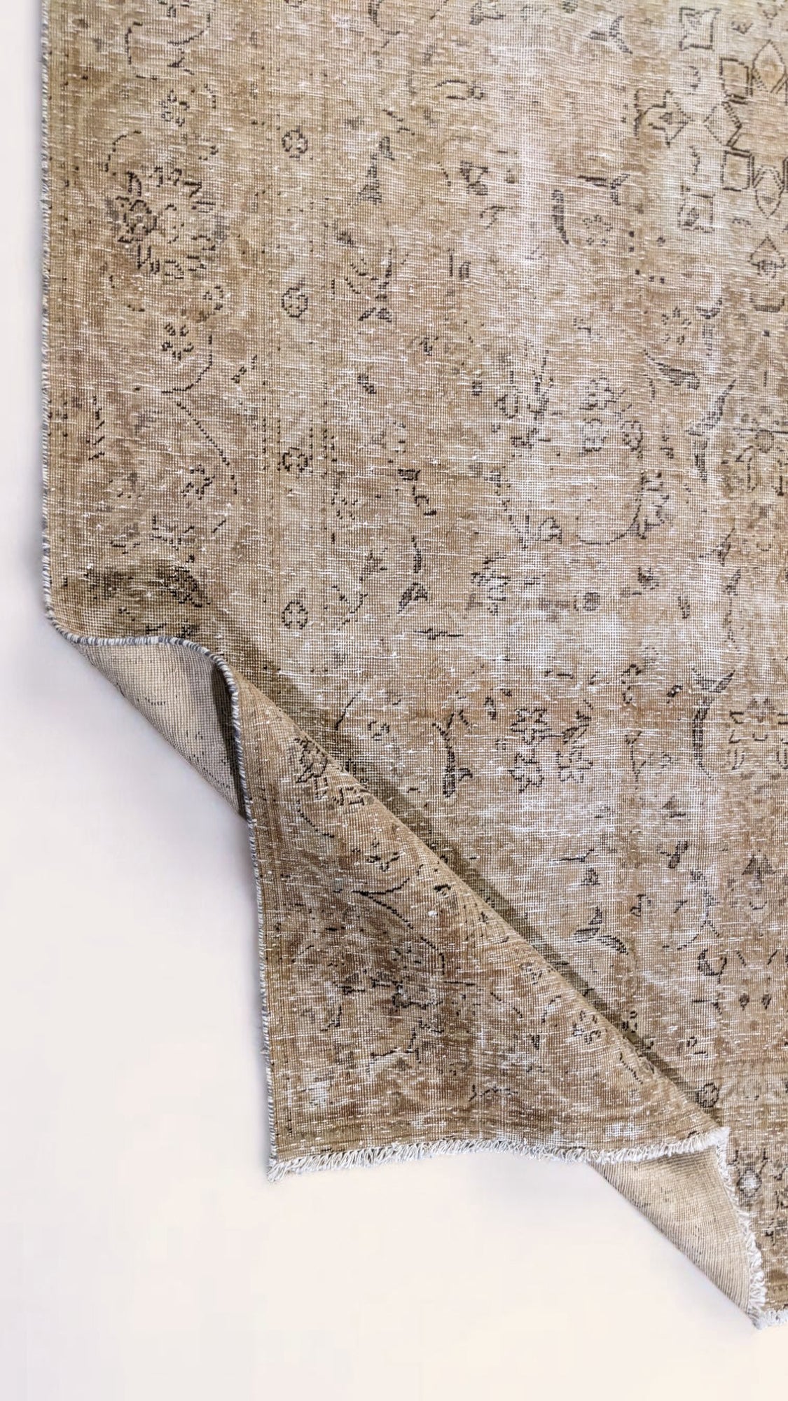 Tabriz – Vintage Persian Beige & Ivory Overdyed Hand Knotted Wool Runner | 302 x 183 cm