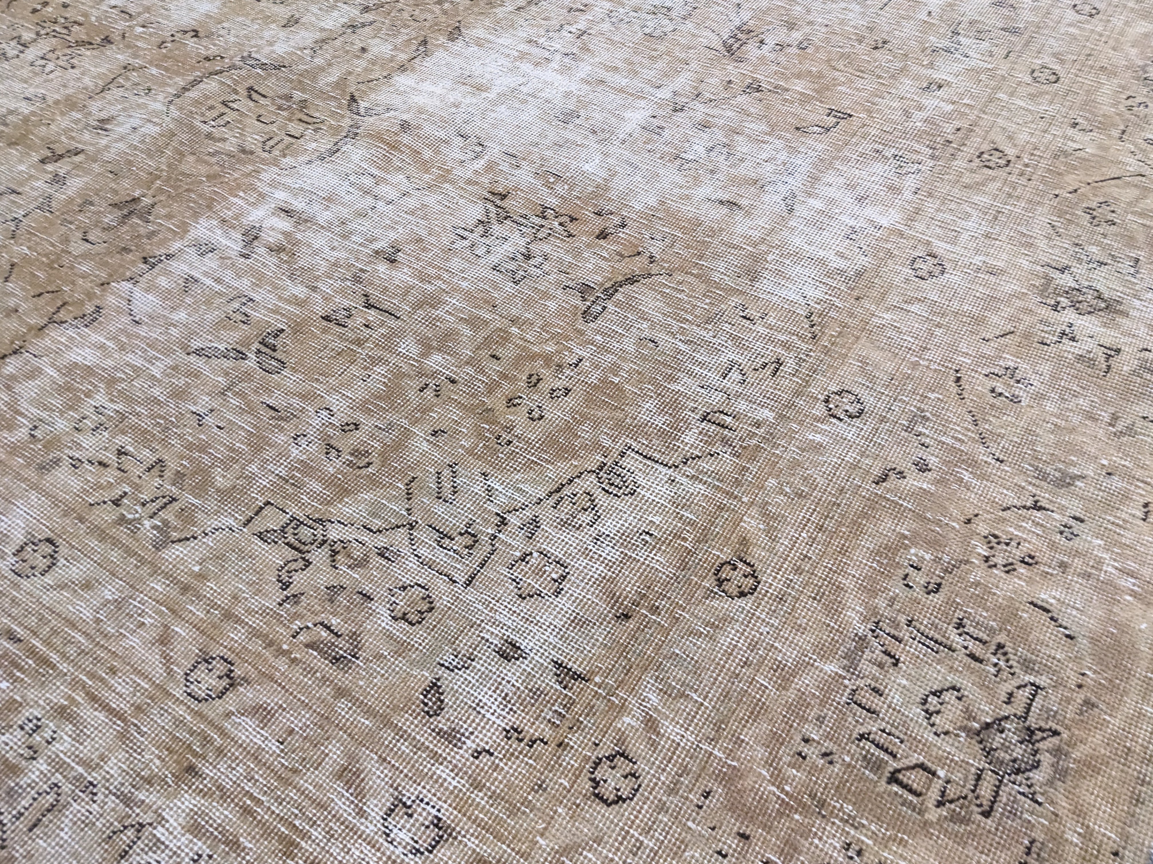 Tabriz – Vintage Persian Beige & Ivory Overdyed Hand Knotted Wool Runner | 302 x 183 cm