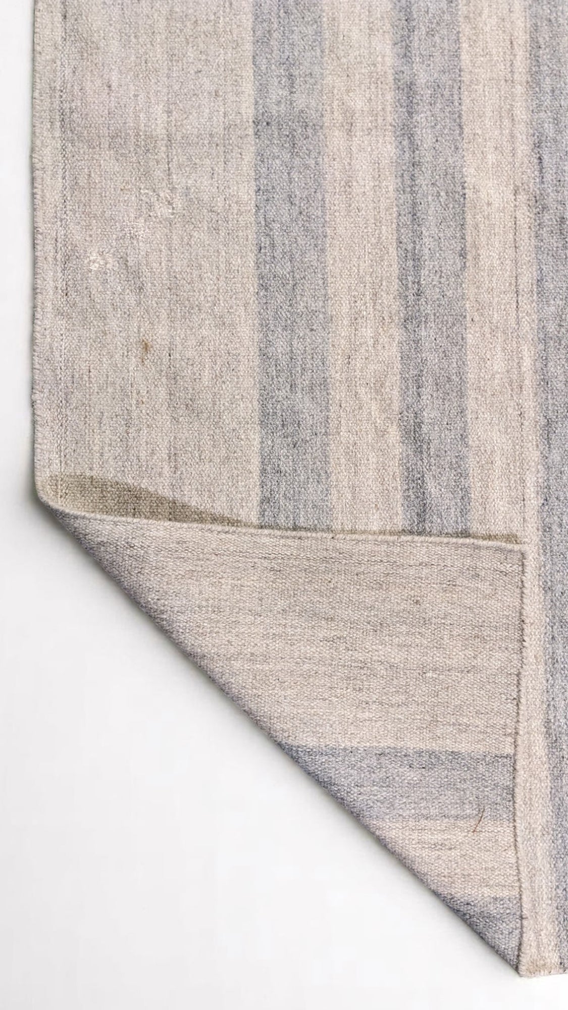 Velour Flatweave Rug - 308 x 217 cm