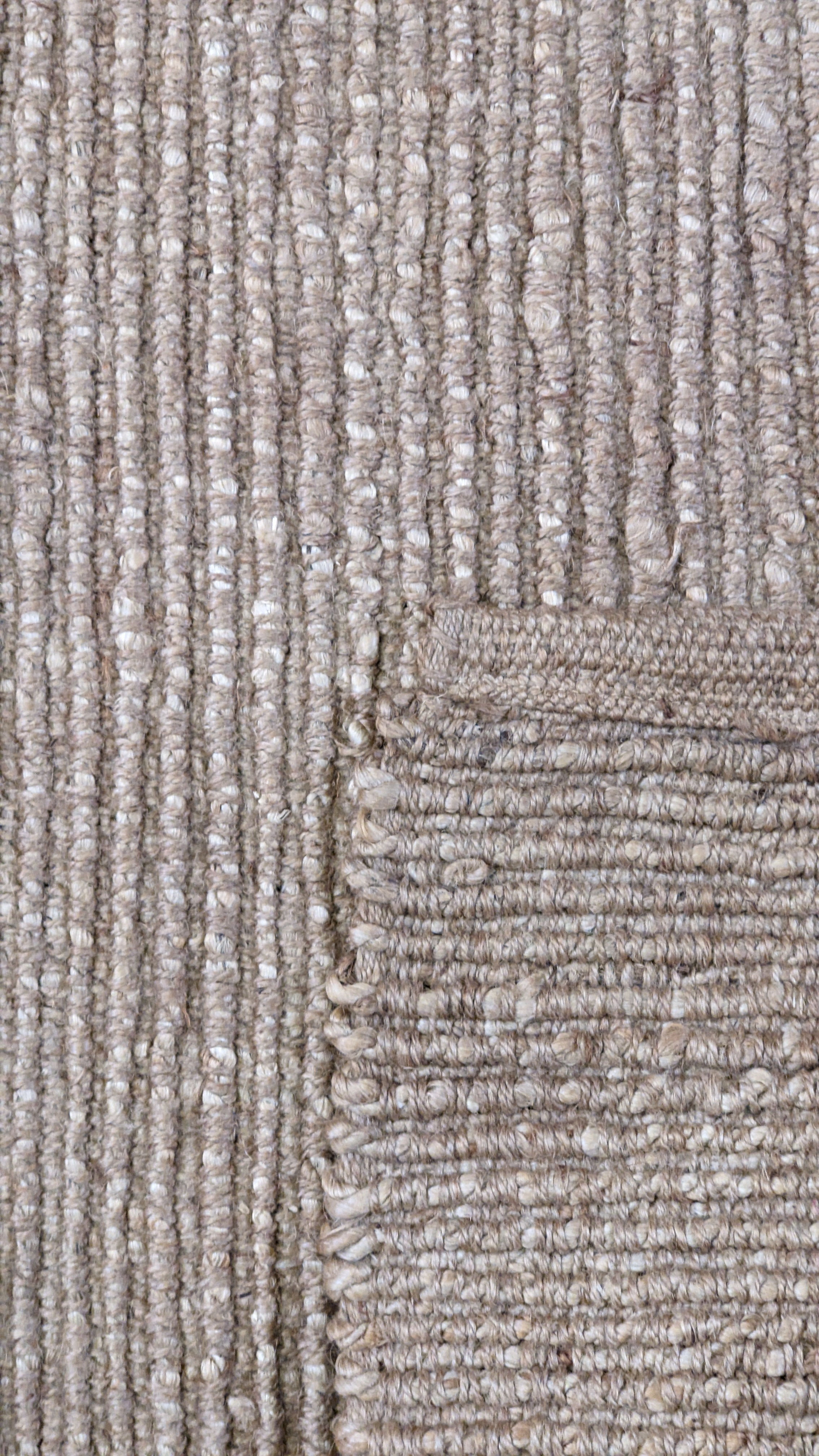 Braided Natural Jute Rug - 201 x 146 cm