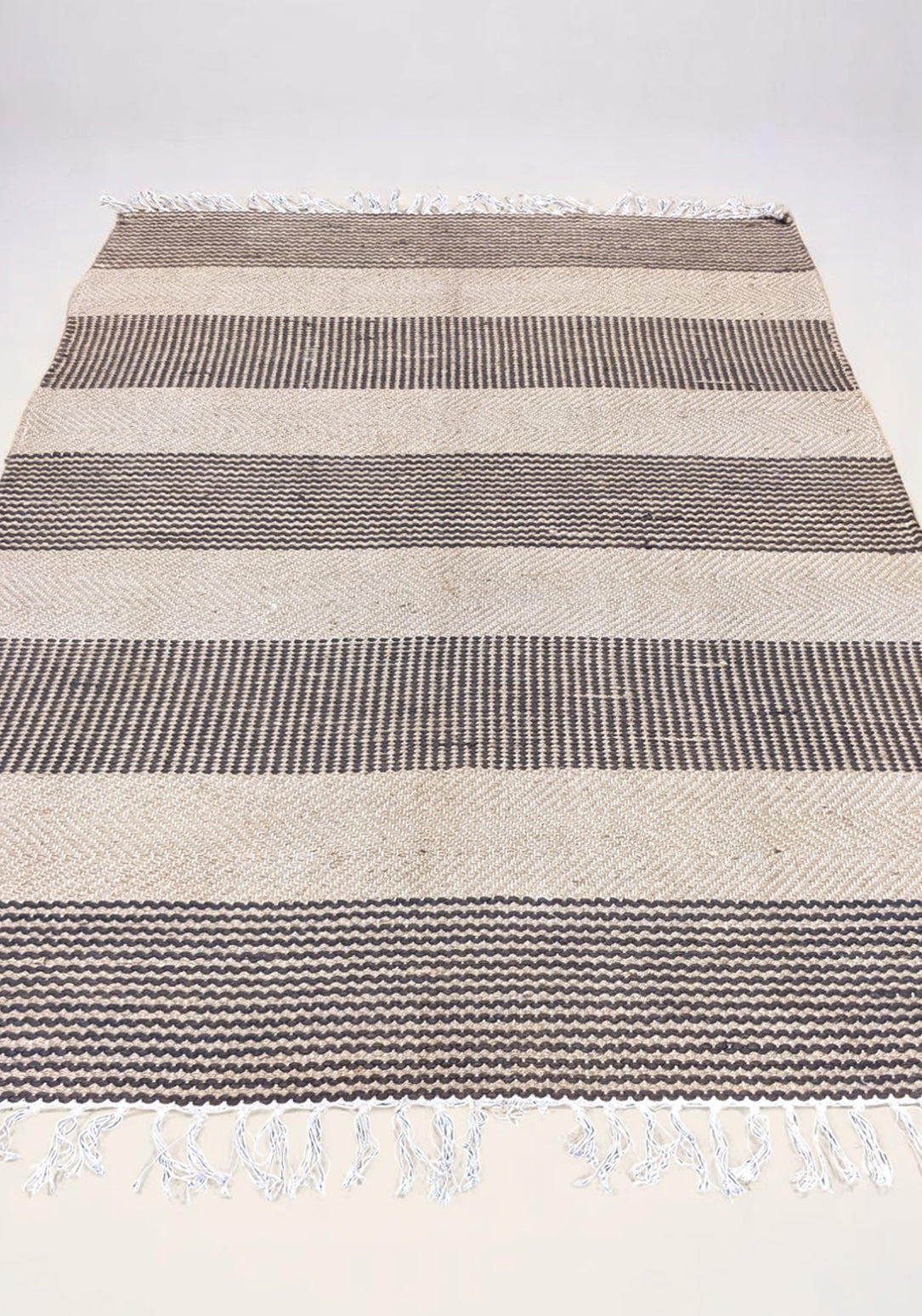 Flatweave Natural Jute Rug - 186 x 134 cm