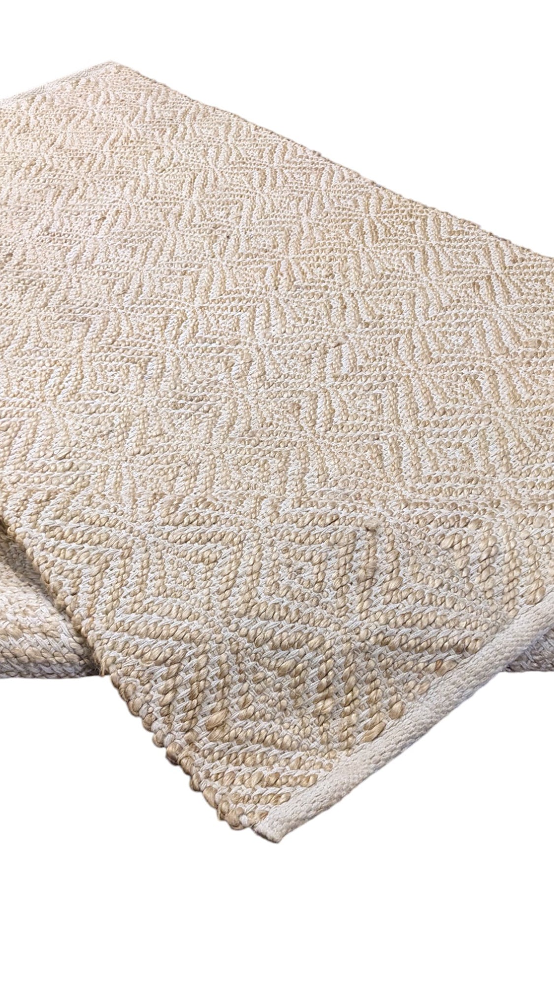 Loop Natural Jute Rug - 189 × 126 cm