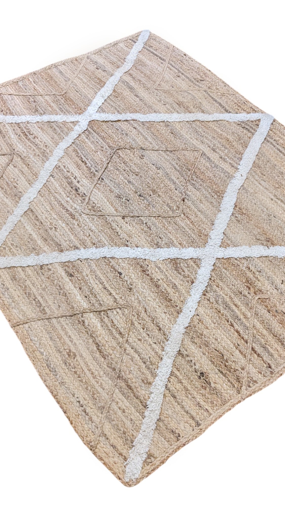 Braided Natural Jute Rug - 174 × 134 cm