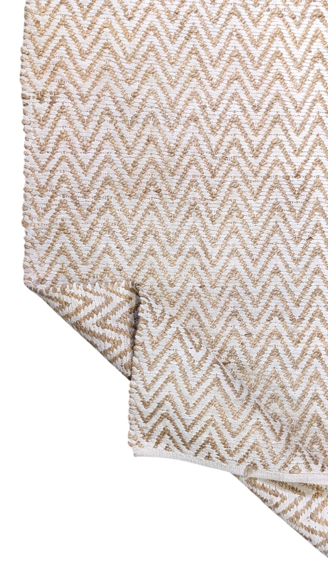 Braided Natural Jute Rug - 95 x 64 cm