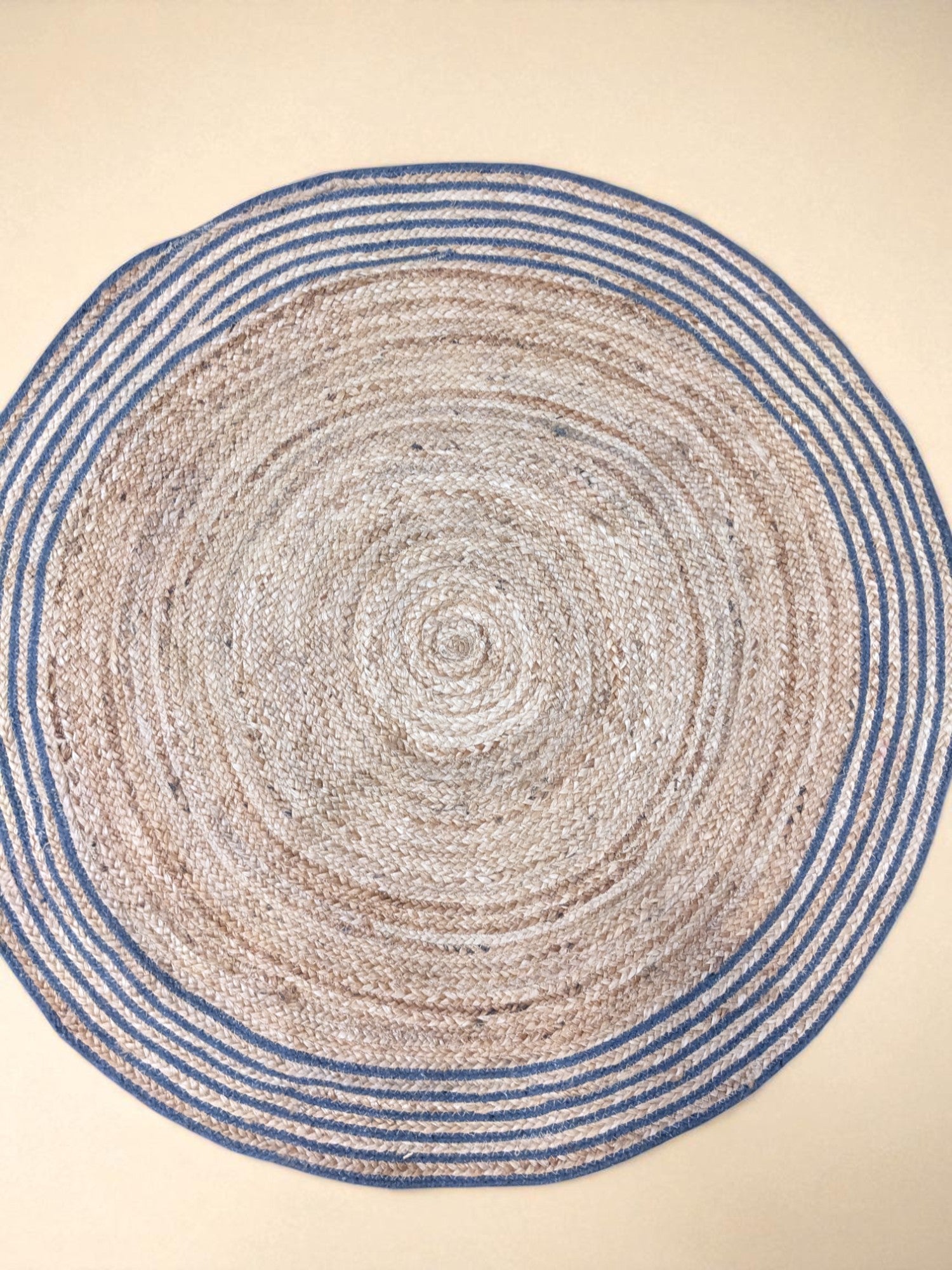 Braided Natural Round Jute Rug  - 94 x 94 cm